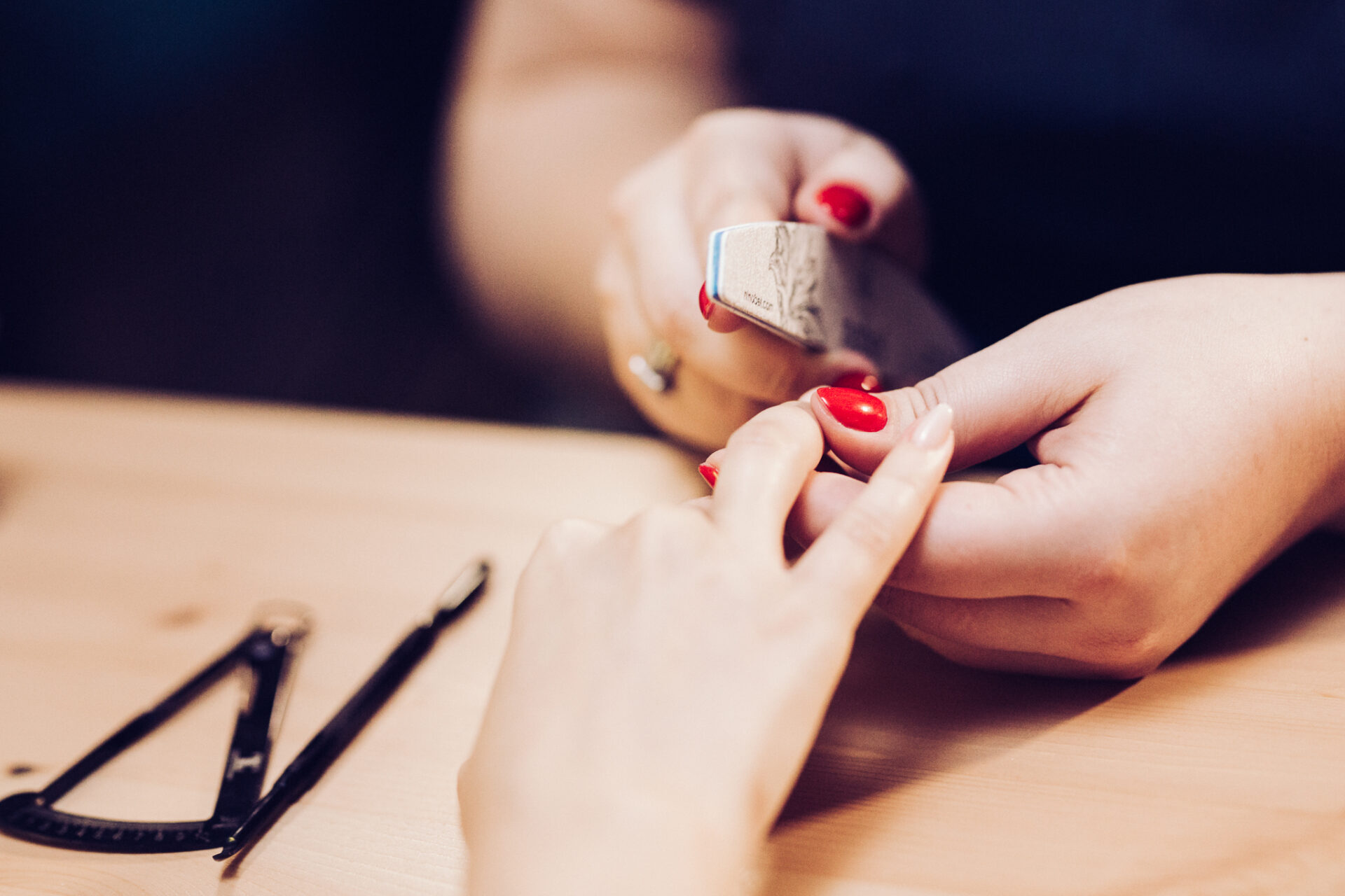 Cum ne fidelizam clientele. 6 pasi spre o clienta fericita