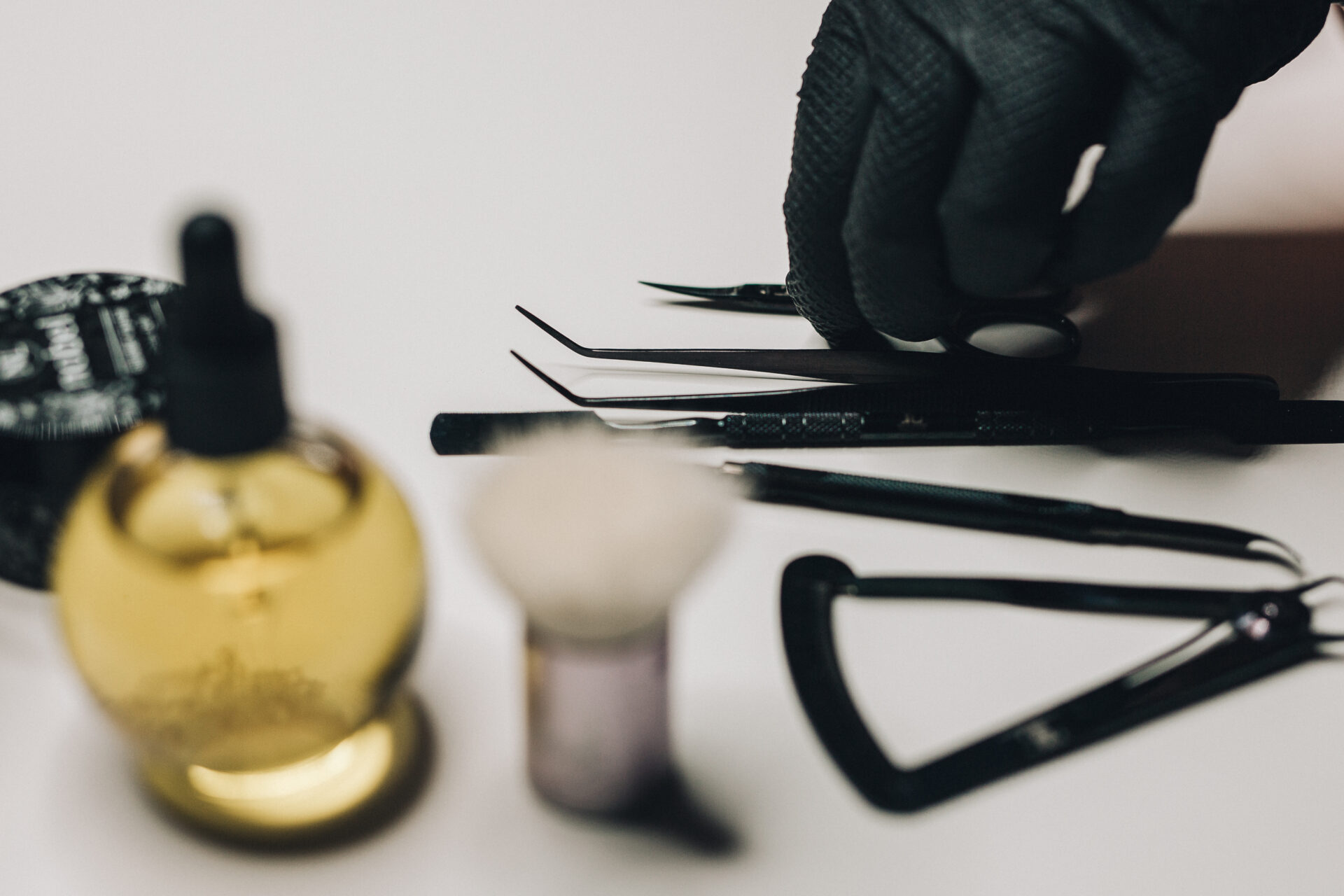 Cum sa ai grija de unghiile tale in situatie de izolare la domiciliu